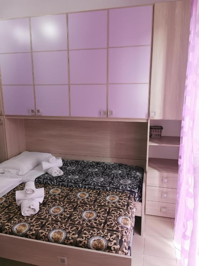 La Casa Di Aurora Apartment เนเปิลส์ ภายนอก รูปภาพ